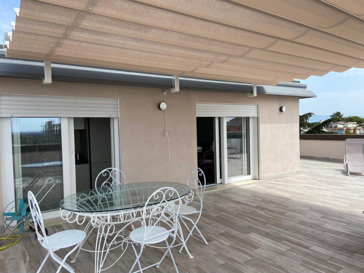 Appartement Attico Panoramico Luxury Roma Extérieur photo